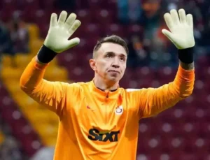 Galatasaray’ın Efsanevi Kalecisi Fernando Muslera’dan Veda Kararı! Yeni Adresi Belli Oldu