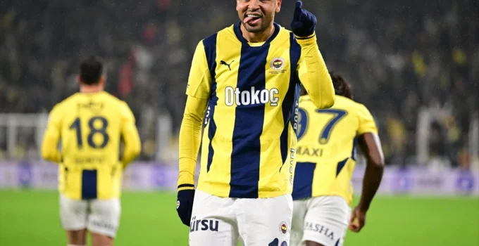 Al Nassr, Youssef En-Nesyri’nin Transferini Bitirmek İçin İstanbul’a Geliyor