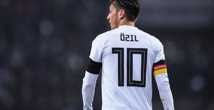 Mesut Özil, Türk Milli Takımı’nı Neden Seçmediğini Açıkladı