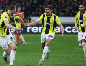 Fenerbahçe, UEFA Avrupa Ligi’nde Son 16’ya Kaldı!