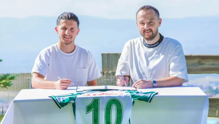 Enis Bardhi Yeniden Süper Lig’de: Konyaspor’a İmzayı Attı!